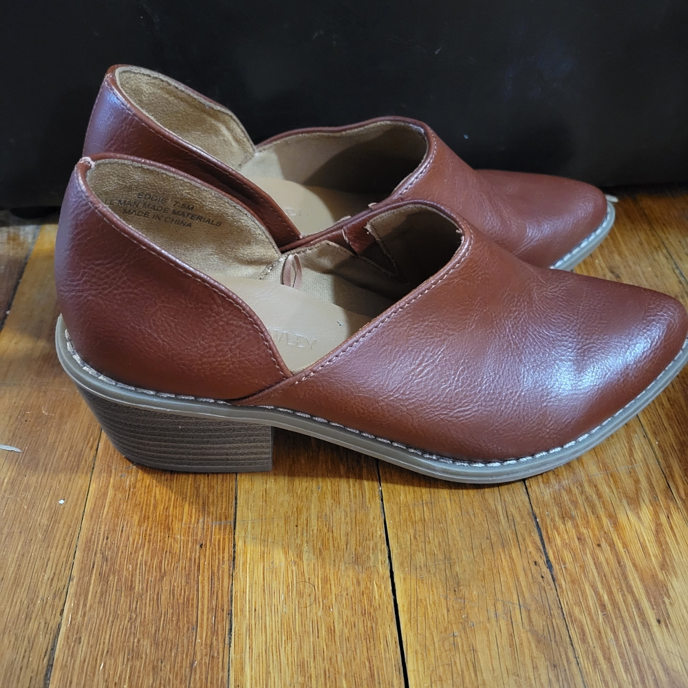 Cynthia Rowley Tan Leather Mules